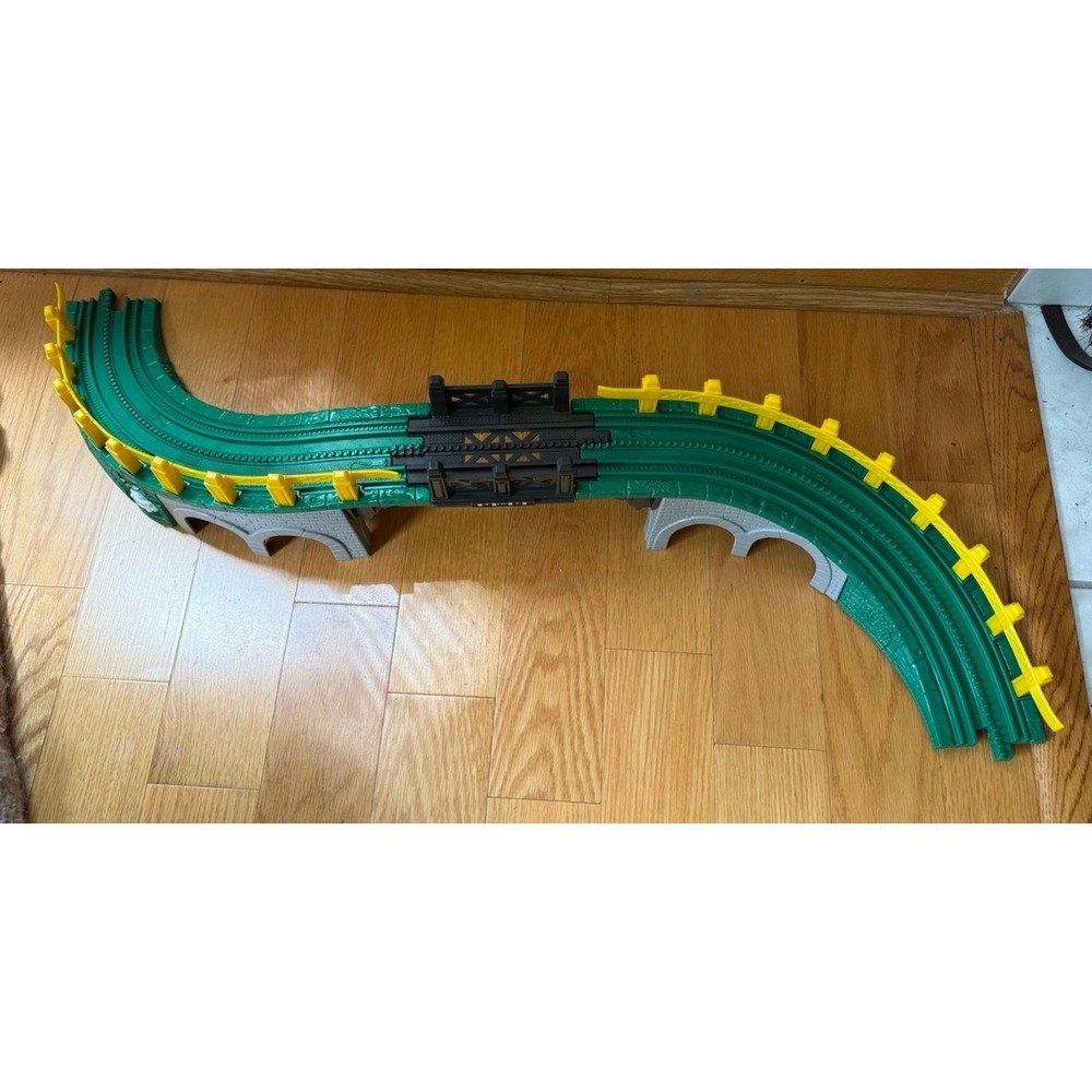 Geo Trax Ramp Tunnel Bridge With Guard Rails Replacements
